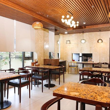 Azura Gold Hotel & Apartment Nha Trang Eksteriør bilde
